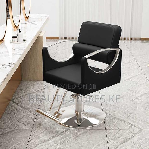 935 Black Silver Salon Styling Chair