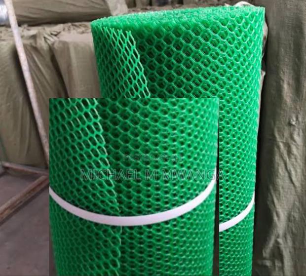 Shamba Fence Plastic Mesh Roll - main view