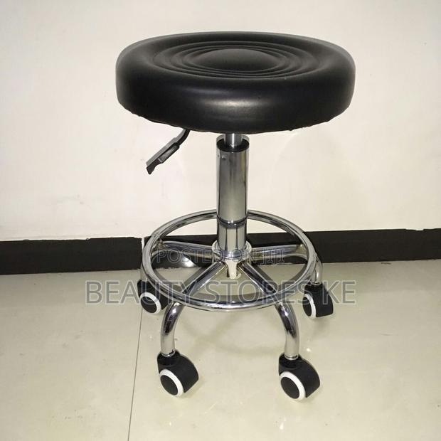Round Beautician Chair/Manicure Stool/Pedicure Stool