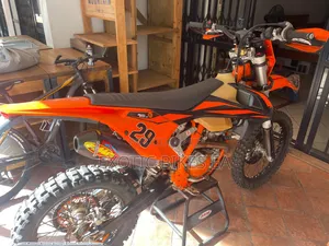 KTM 2019 Orange