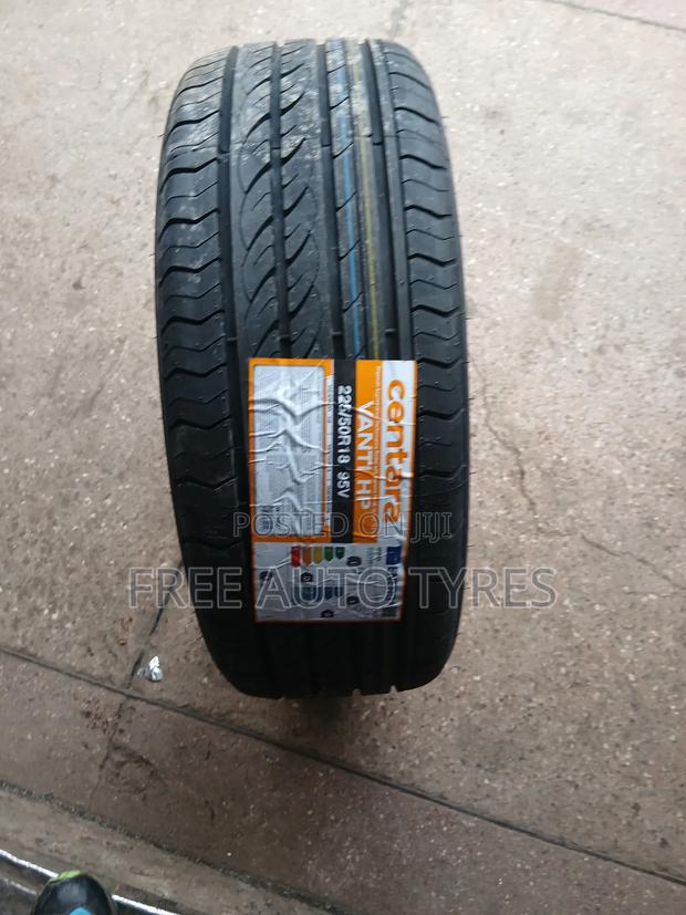 225 50r18 Centara