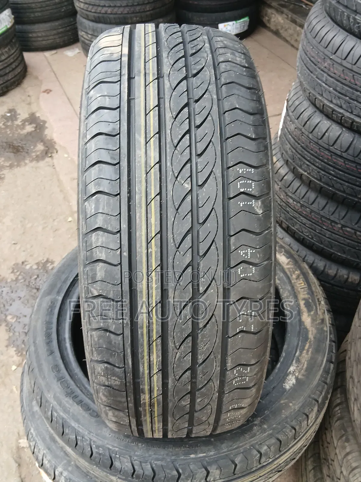 215 50r18 Centara