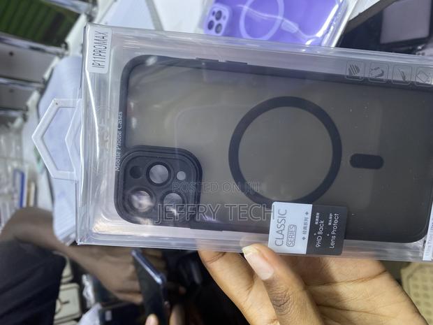 Pfine Magnetic for iPhone 11 Pro Max Transluscent Matte Case - main view