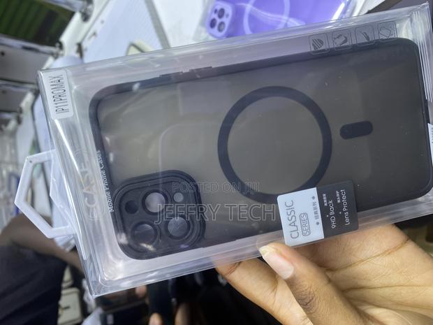 Pfine Magnetic for iPhone 11 Pro Max Transluscent Matte Case - thumbnail 2