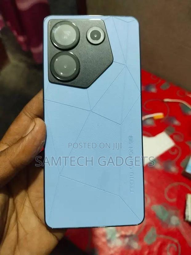 Tecno Camon 20 Pro 256 GB Blue - thumbnail 3