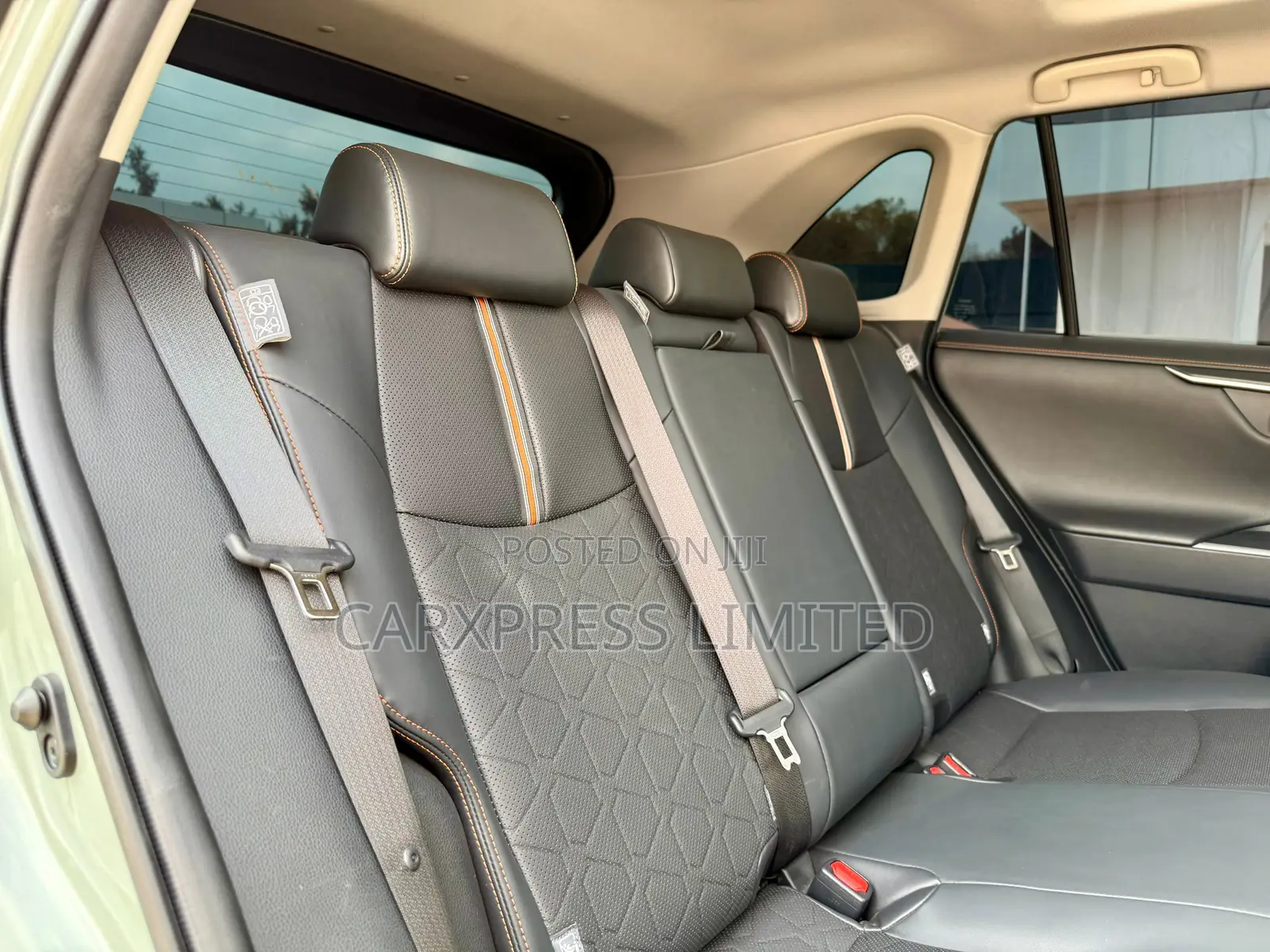 Toyota RAV4 2019 Green