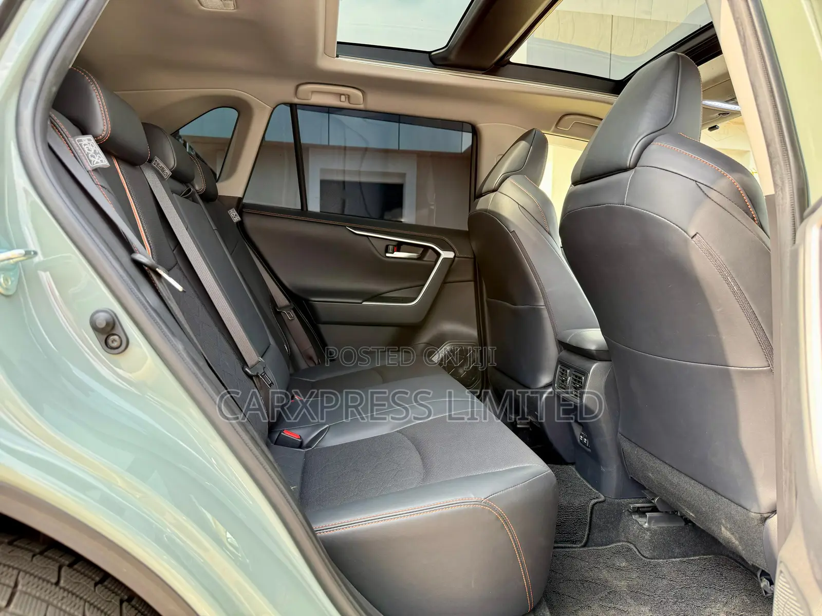 Toyota RAV4 2019 Green