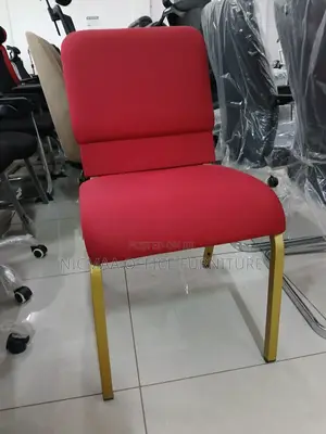 Red Upholstery Black Metal Frame Visitor Seat