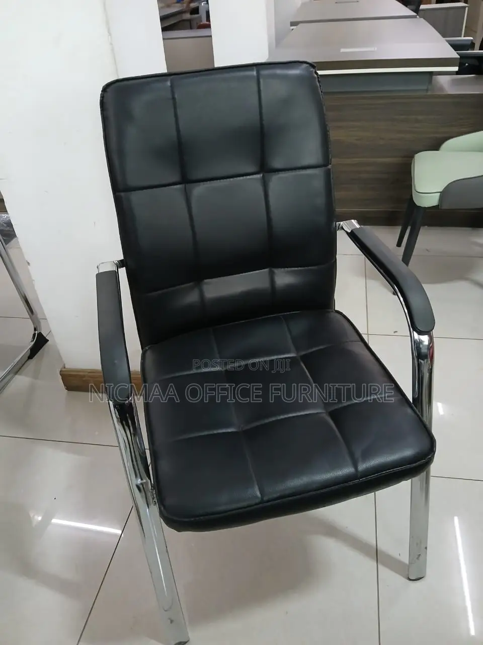 Chrome Frame Cushioned Comfort Visitor Seat