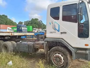 Flatbed Trailers Accessible for Jobs
