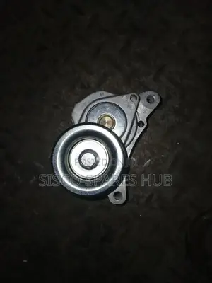 Tensioner Nissan Caravan