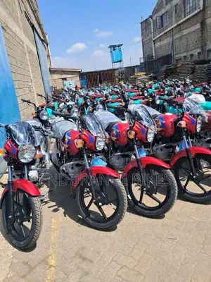 New Bajaj Boxer 150 UG 2025 Red