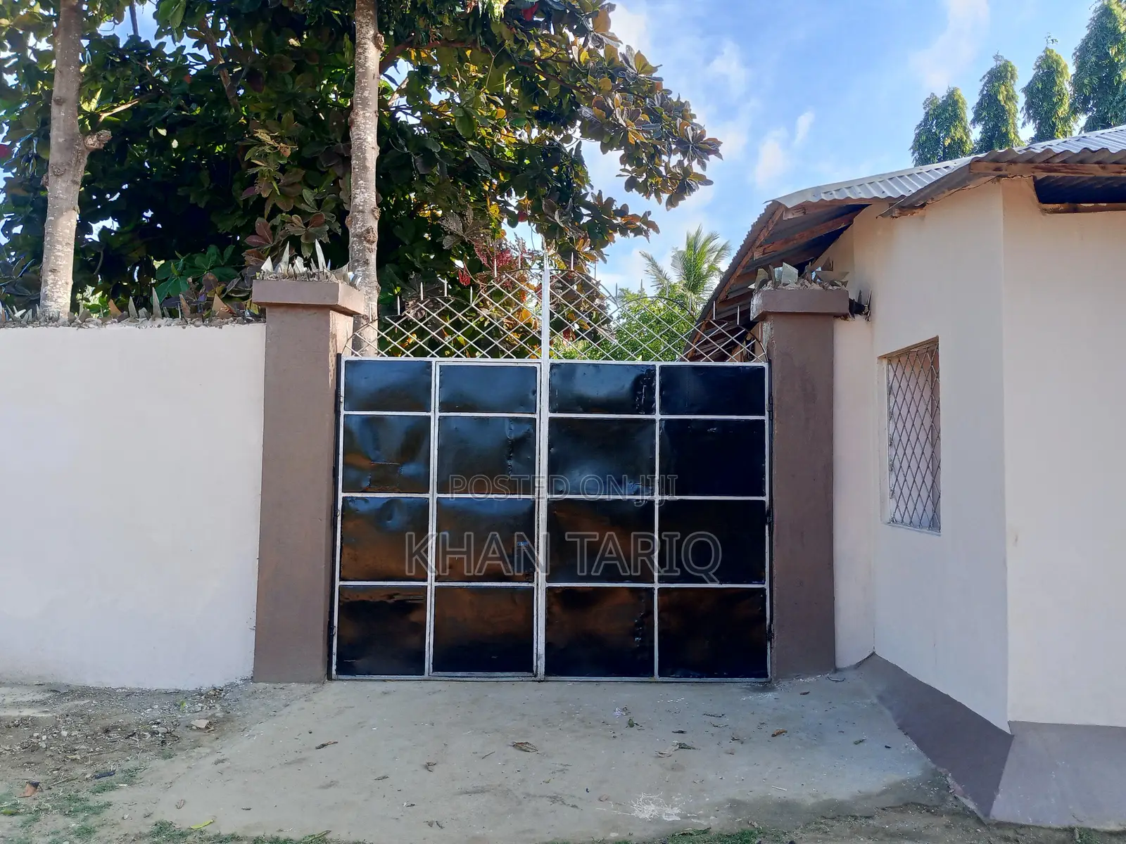 1 Acre Shamba ( Farm With Complete Proper Swahili House ) 40 Millions.
