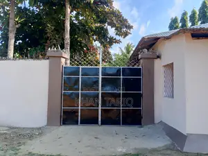 1 Acre Shamba ( Farm With Complete Proper Swahili House ) 40 Millions.