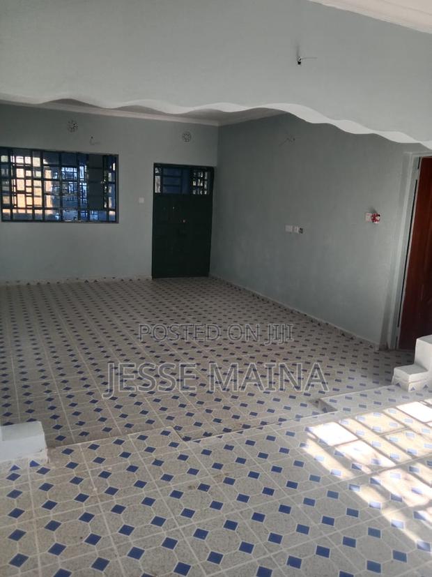 House on Sale - thumbnail 4