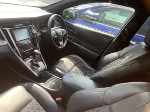 Toyota Harrier 2.0 2018 Silver