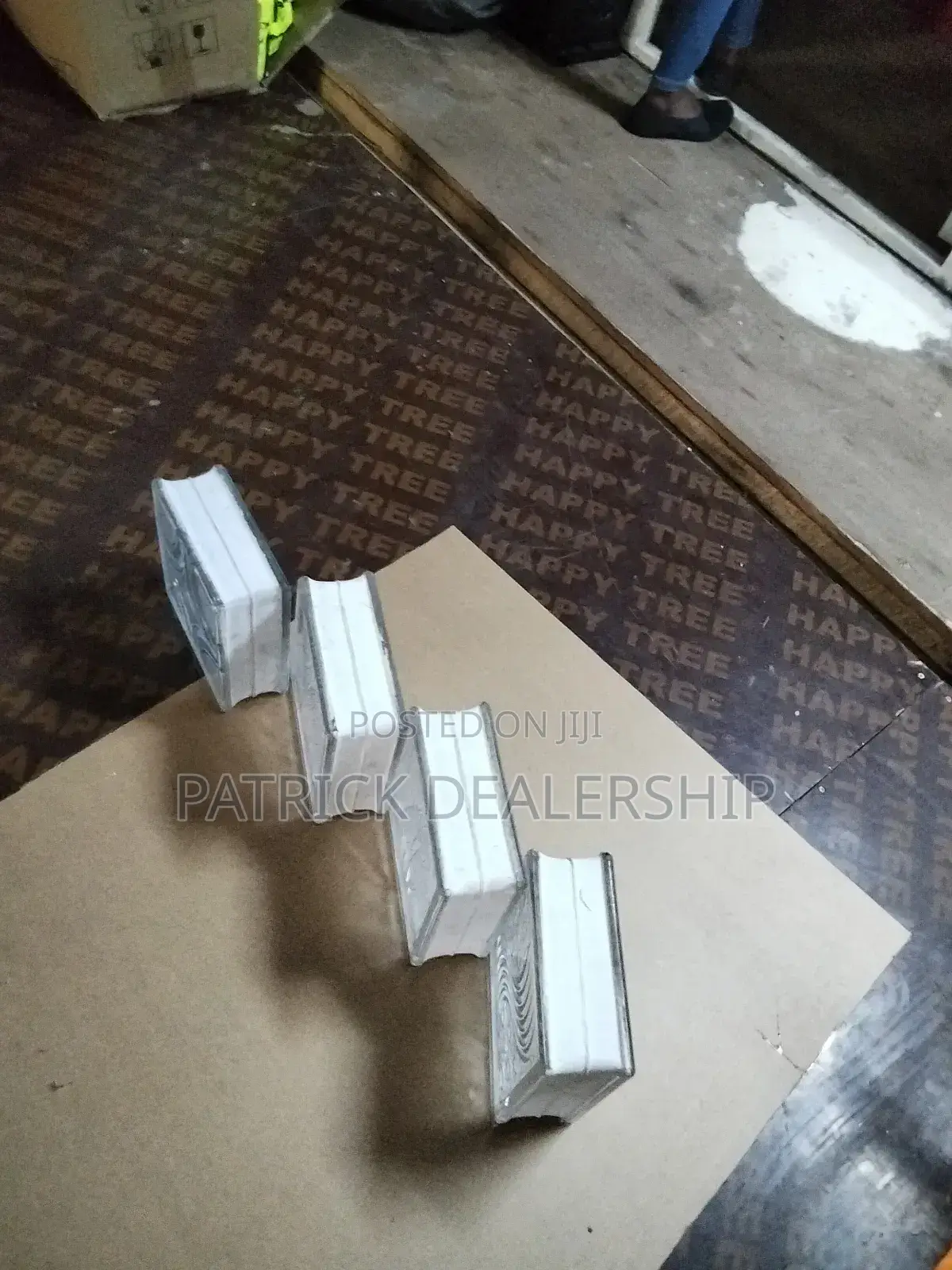 Building Glass Block