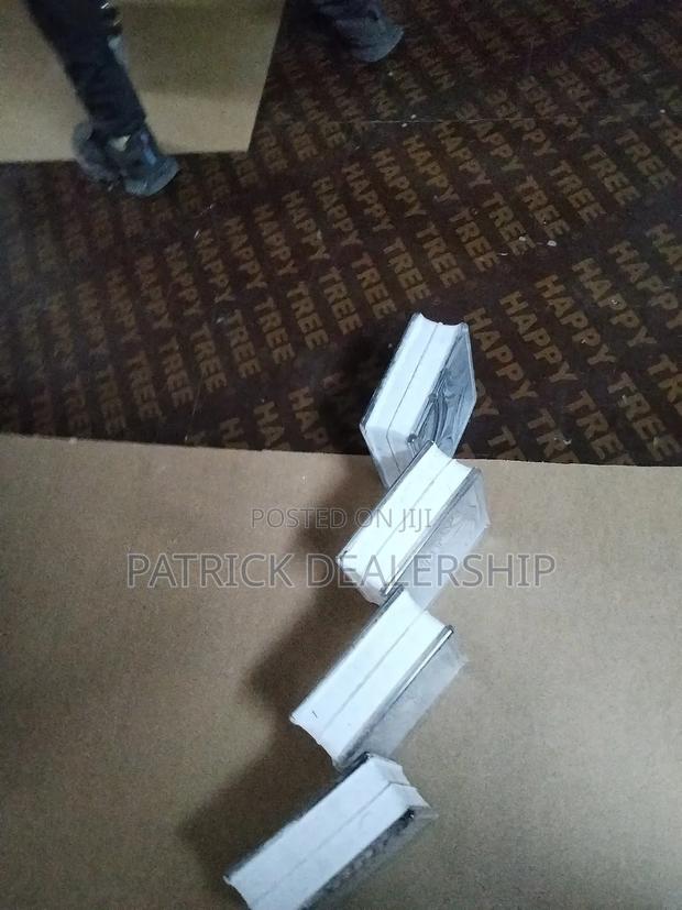 Clear Glass Block - thumbnail 3