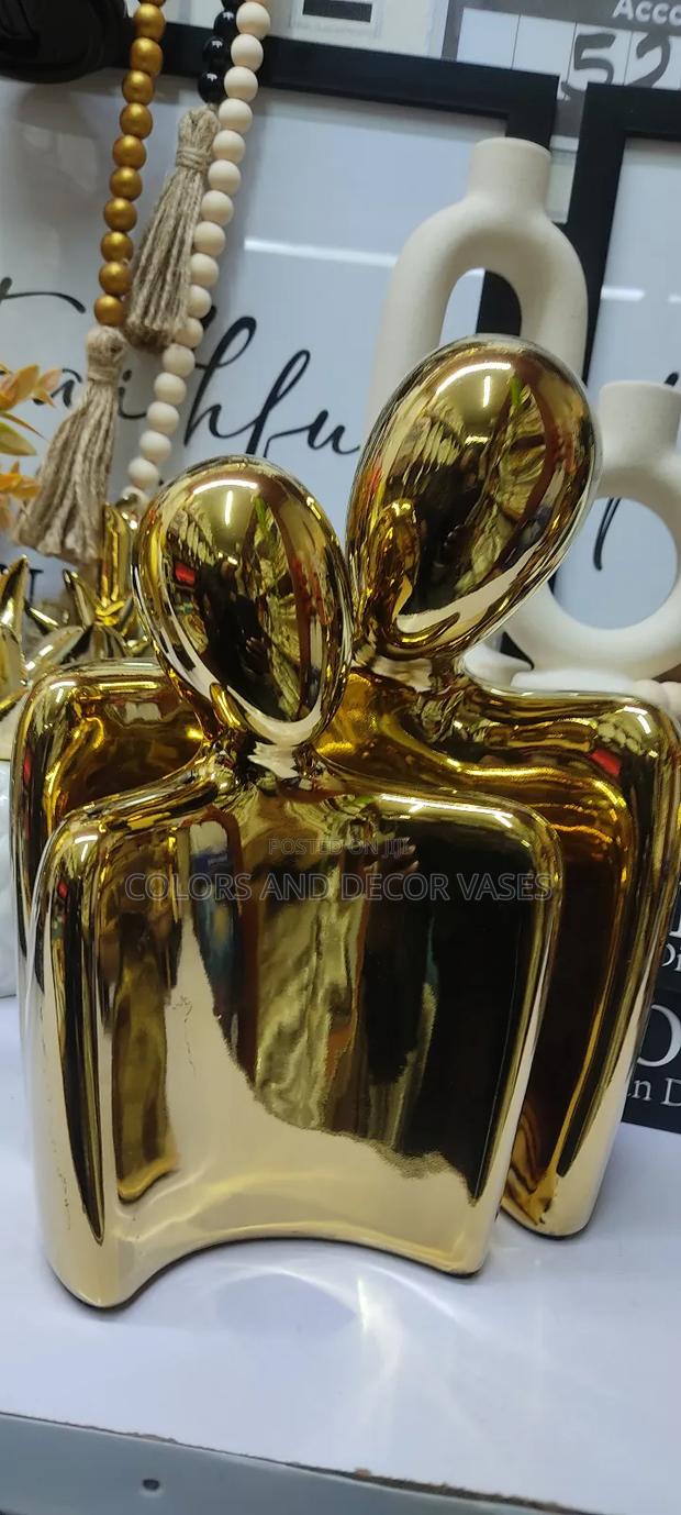 Gold Unique Decor - main view