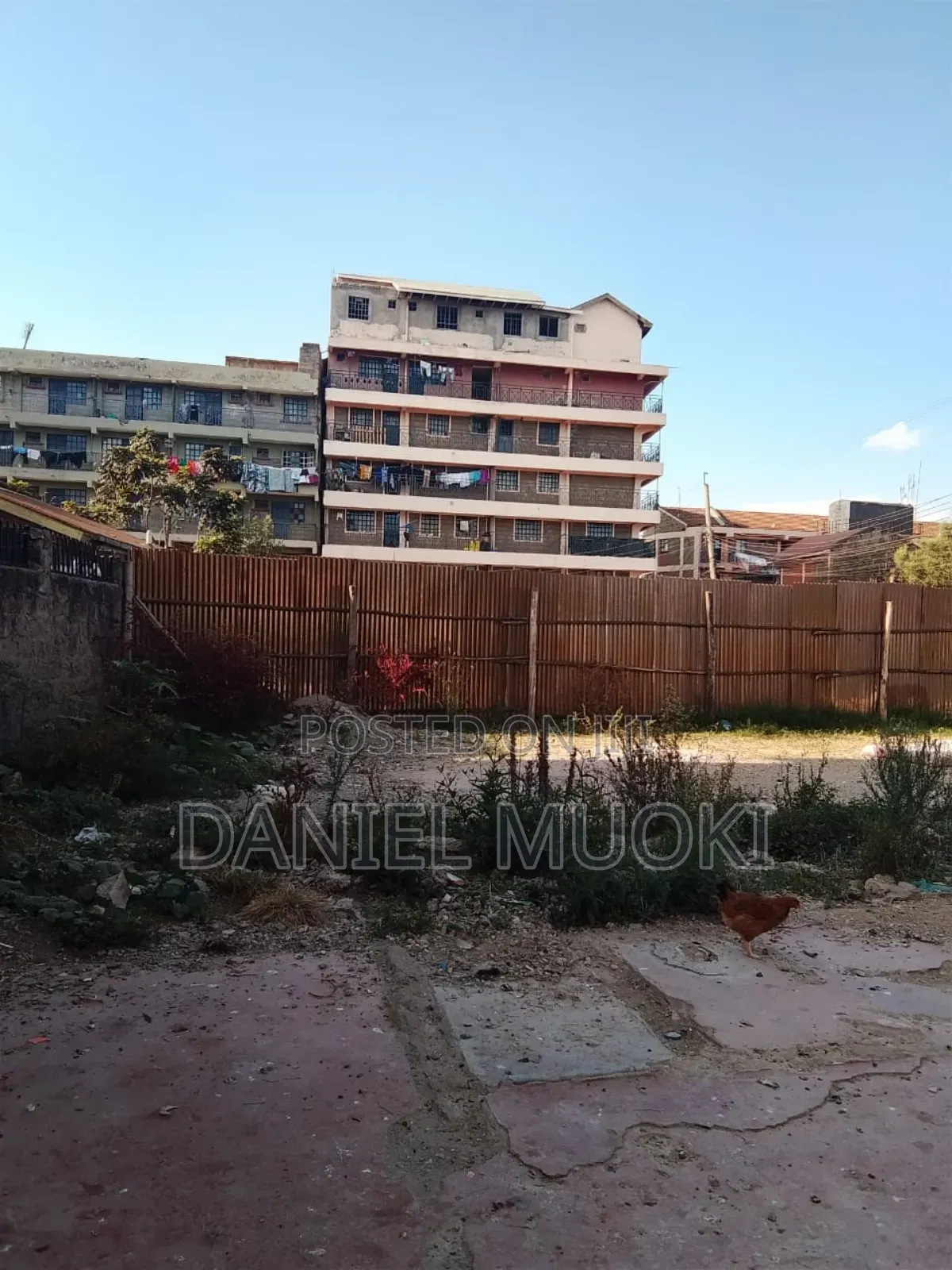 1/4 Acre T With Title Deed Corner Plot