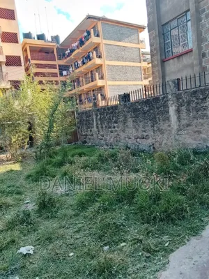 1/4 Acre T With Title Deed Corner Plot