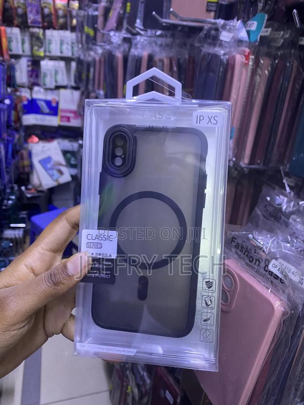 Telaso for iPhone Xs Max Magsafe Translucent Matte Case - main view