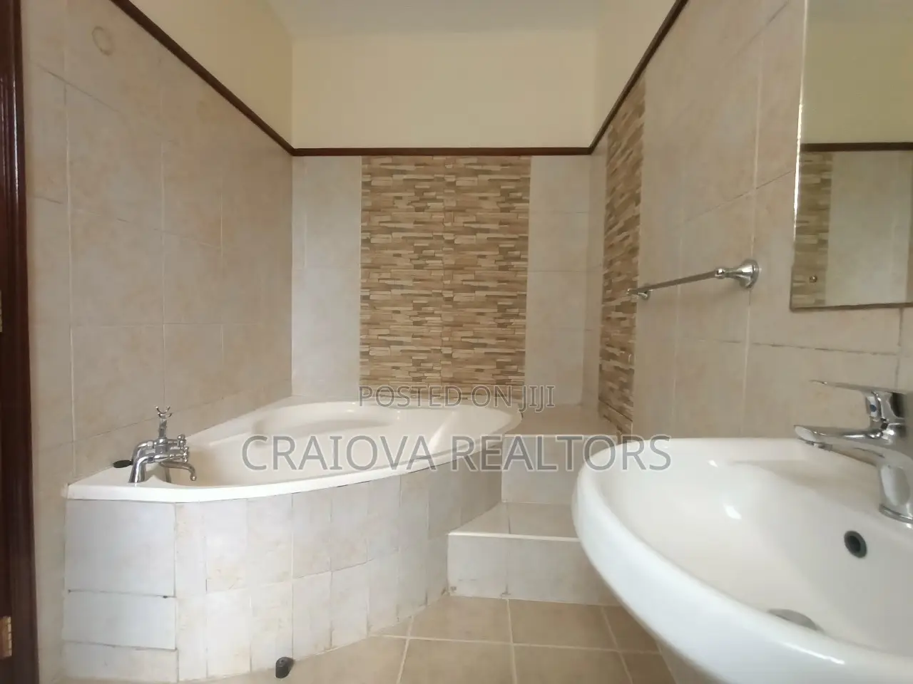 3bdrm Apartment in Kileleshwa for sale