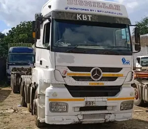 Flatbed Trailers Accessible for Jobs