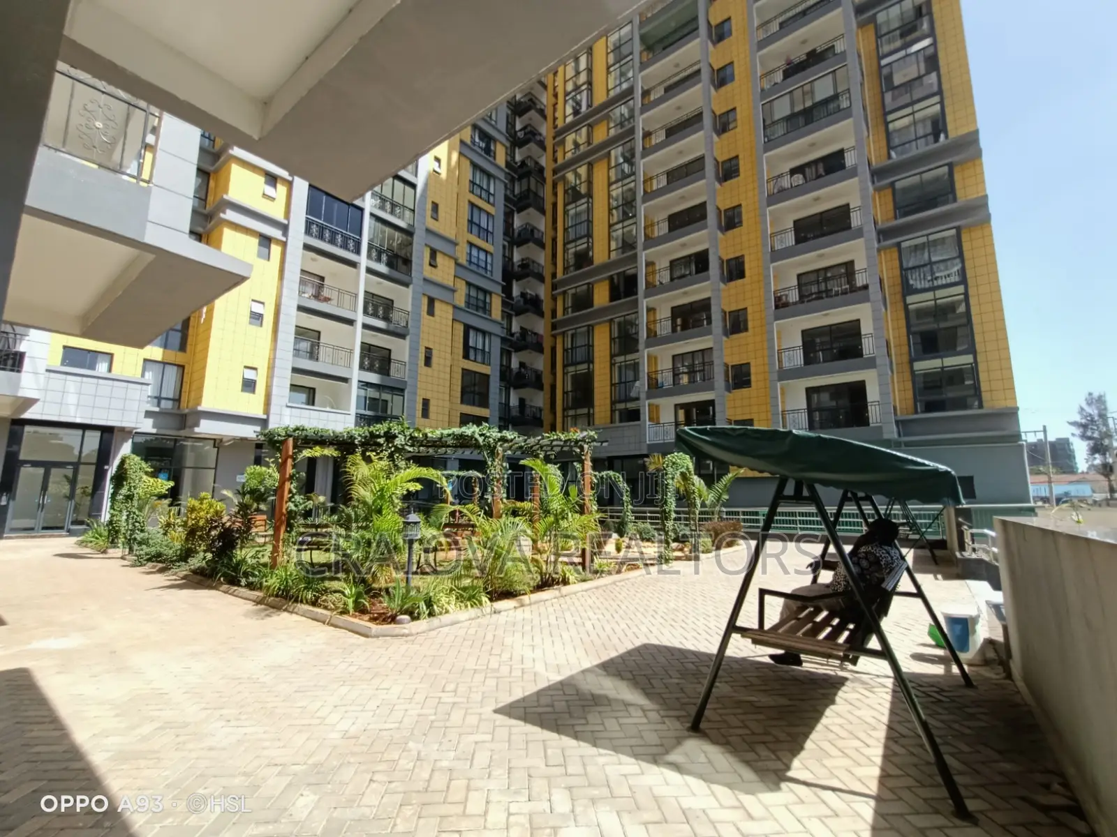 2bdrm Apartment in Silver Harbor, Kilimani for sale