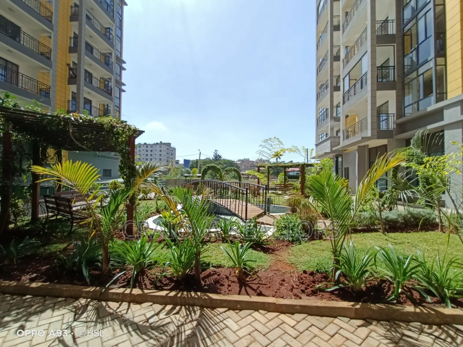 2bdrm Apartment in Silver Harbor, Kilimani for sale