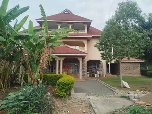 7bdrm Maisonette in Karen Plain On 3/4 for rent