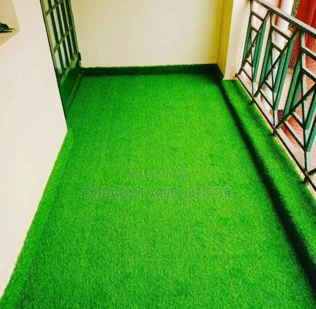 Transform Your Balcony With Stylish Artificial Grass Carpet - main view