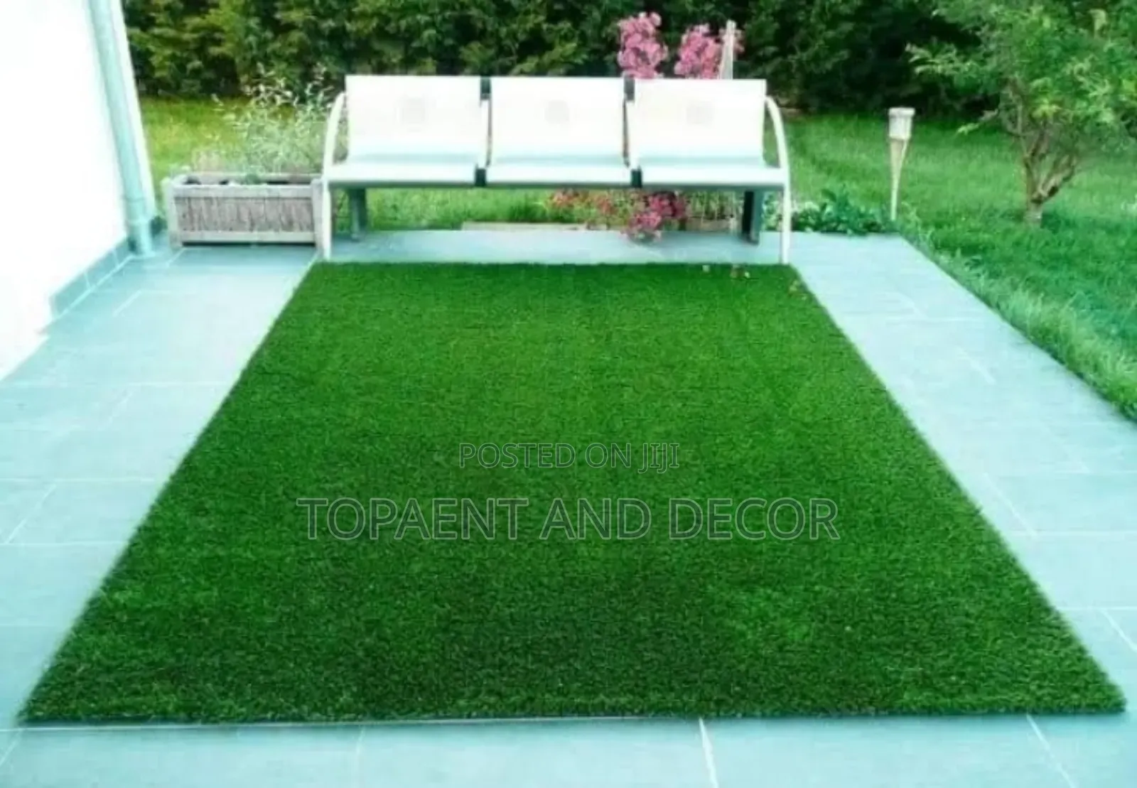 Thick Pile Artificial Grass Carpet Perfect for a Resting Area