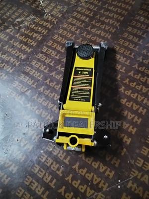 4 Ton Hydraulic Floor Jack - main view