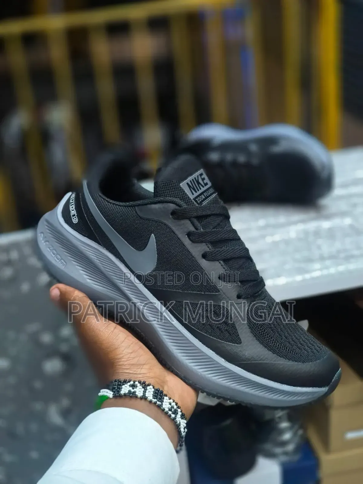 Nike Zoom/Workout Shoes on Offer