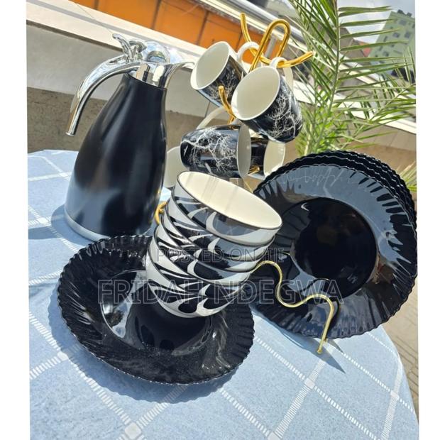 *19pcs Dinner Set* - main view