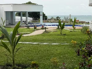 1bedroom Beachfront Apartment at Baobab, Nyali