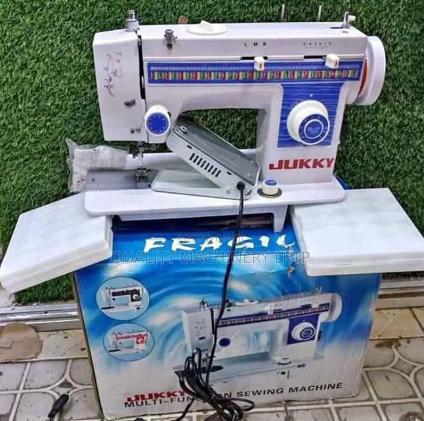 Quality Brand Embroidery Sewing Machine
