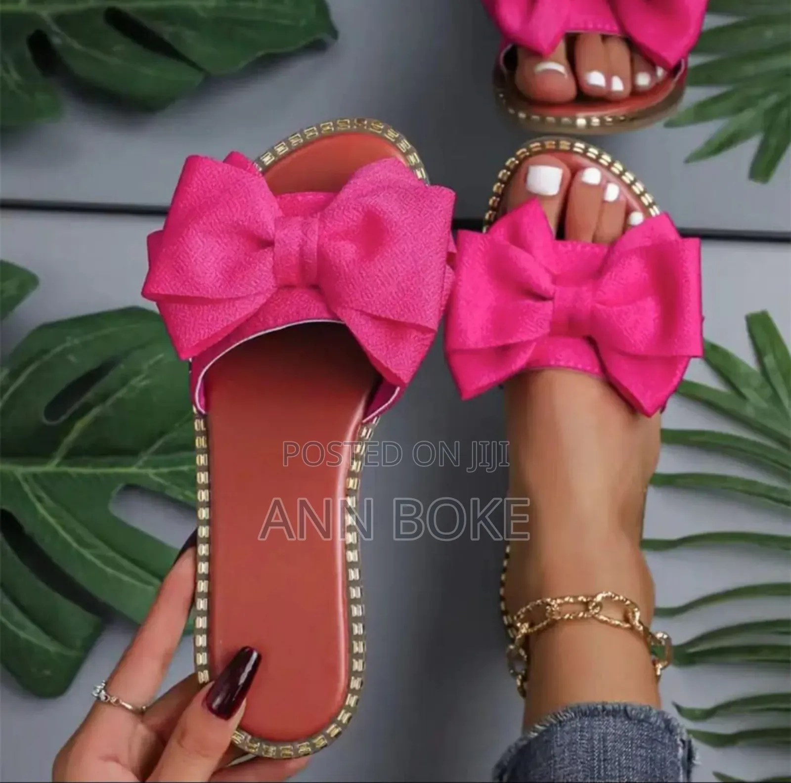 *Bowtie Sandles* Size 37-43