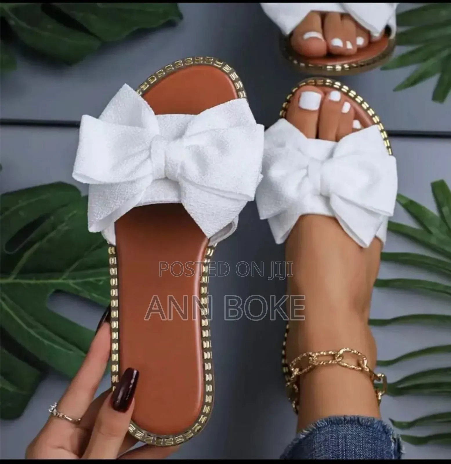 *Bowtie Sandles* Size 37-43