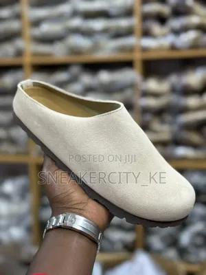 Men Leather Clogs