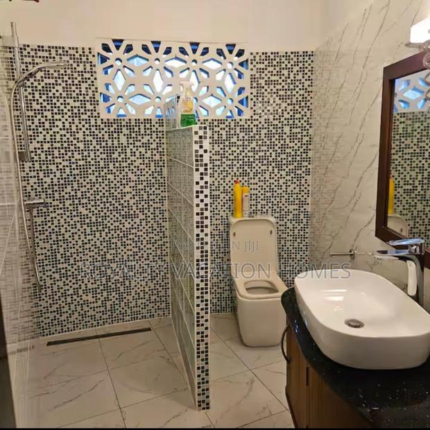 5bedroom, Own Compound in Diani - thumbnail 14