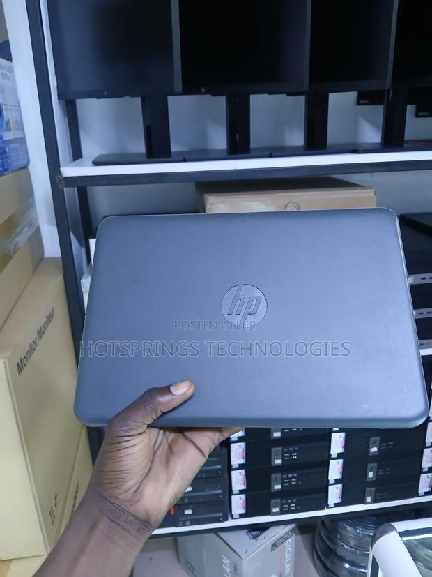 Laptop HP Stream 11 4GB Intel Celeron SSD 60GB - thumbnail 2