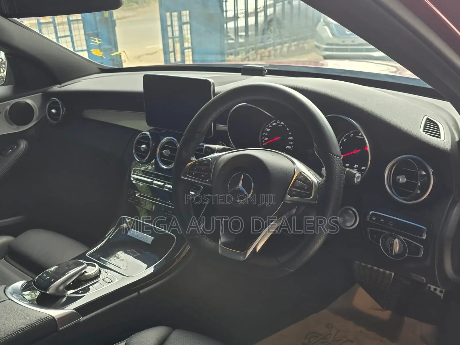 Mercedes-Benz C180 2018 Red