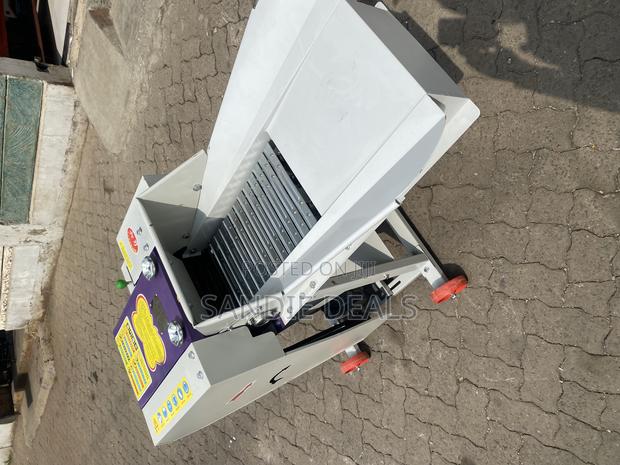 High Speed Chaff Cutter/Fodder Cutter - thumbnail 3