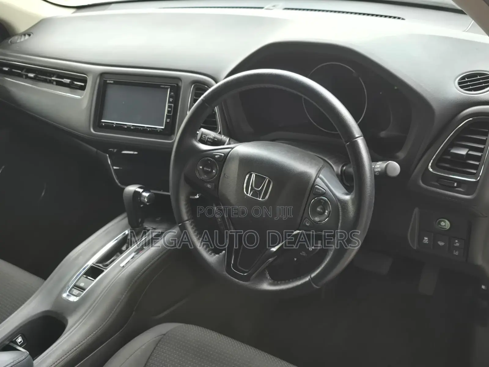 Honda Vezel 1.5 2WD 2018 White
