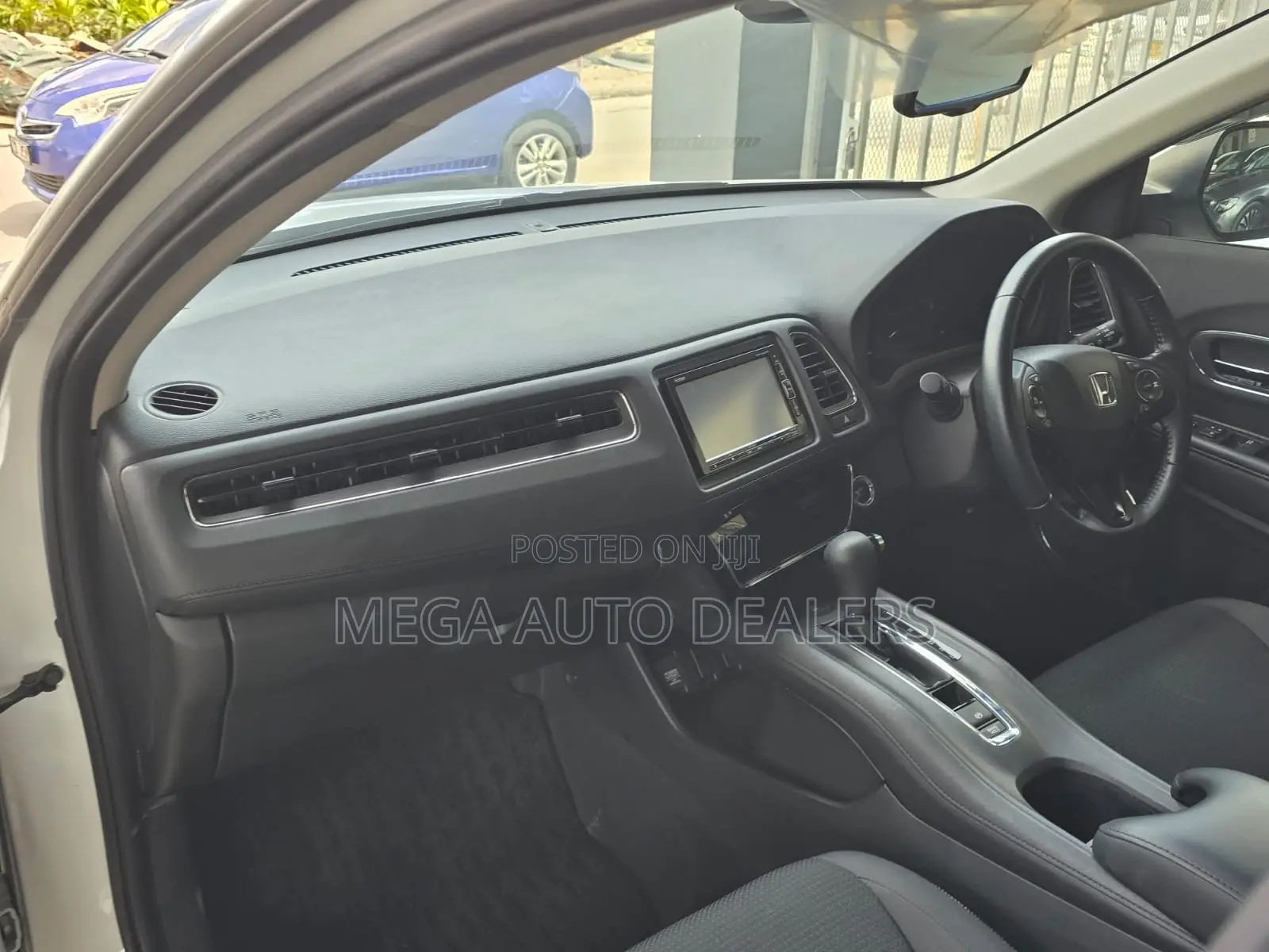 Honda Vezel 1.5 2WD 2018 White