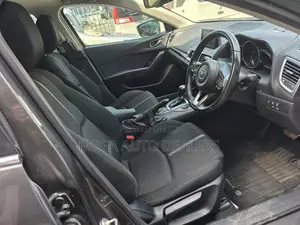 Mazda Axela 2018 Gray