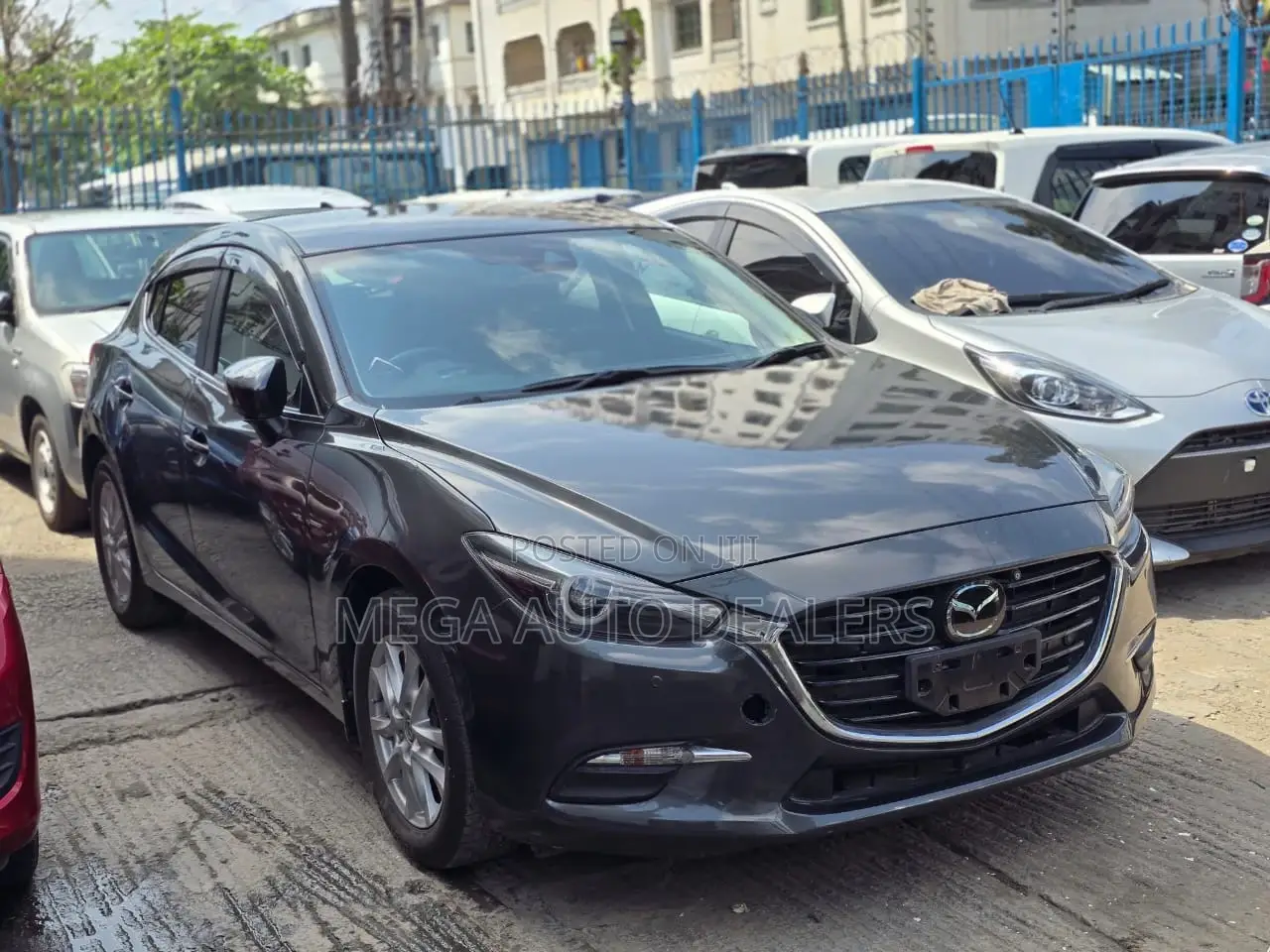 Mazda Axela 2018 Gray