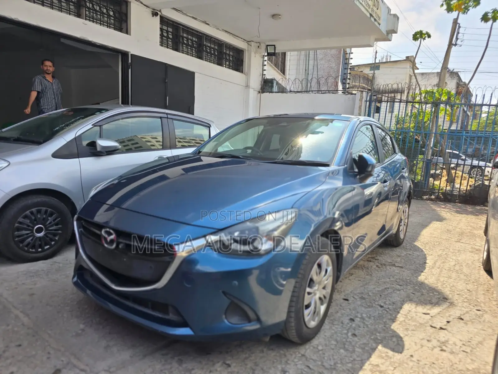 Mazda Demio 2018 Blue